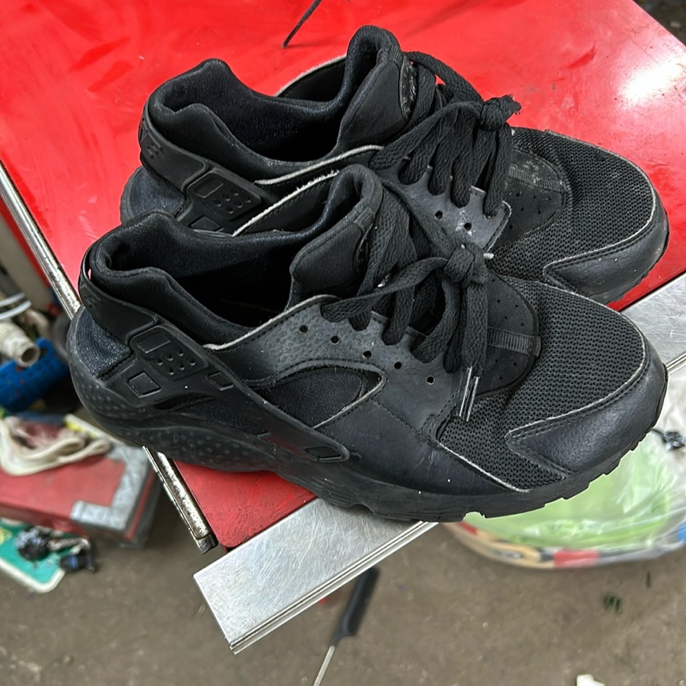 Boy sneakers